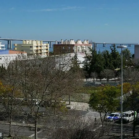 Sunshine Flat Expo - Parque Das Nacoes Appartement